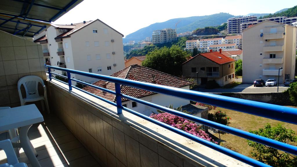 Blue Palace Guest House Budva Exterior photo